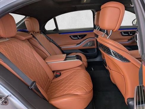 Used 2021 Mercedes-Benz S 580 4MATIC Sedan image 17