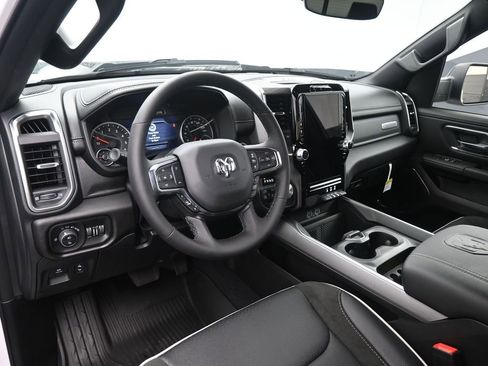 New 2026 RAM 1500 Laramie w/ Sport Appearance Package AWD/4WD image 23