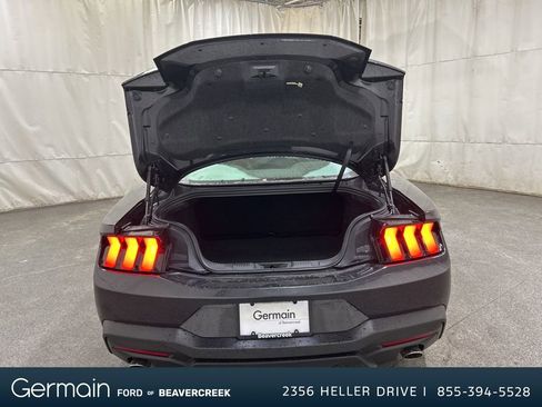 Used 2024 Ford Mustang Coupe image 28