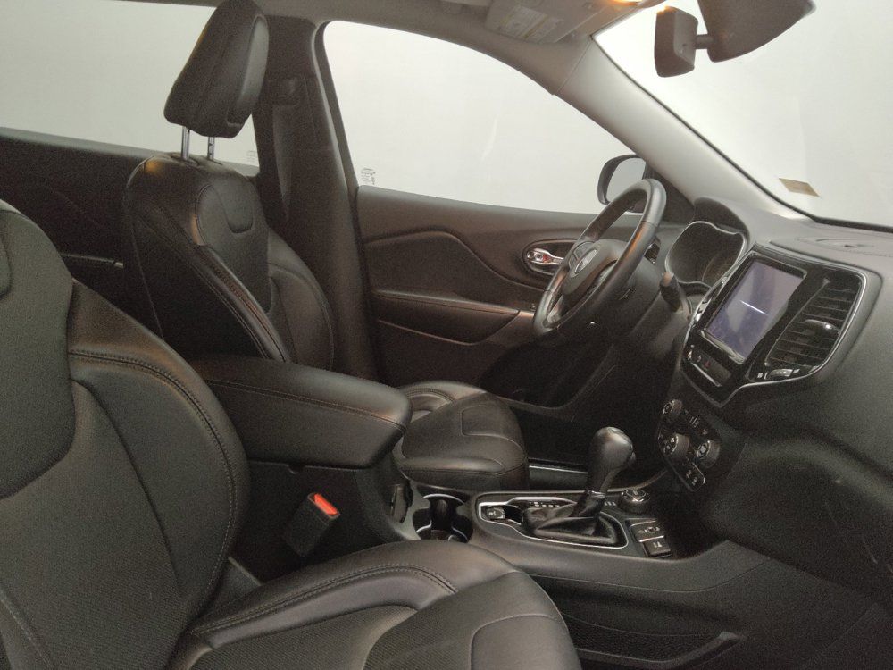 Used 2019 Jeep Cherokee Limited AWD/4WD image 21