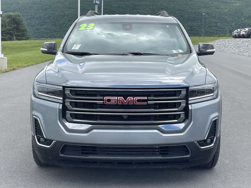 Used 2023 GMC Acadia AT4 w/ Technology Package AWD/4WD image 9