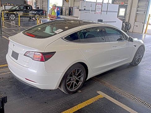Used 2020 Tesla Model 3 Long Range AWD/4WD image 3