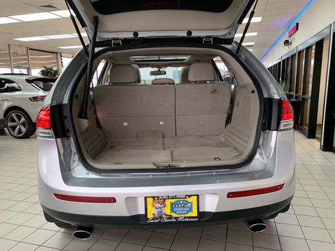 Used 2014 Lincoln MKX FWD w/ Equipment Group 102A image 6