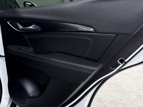 Used 2023 Buick Envision Preferred image 18