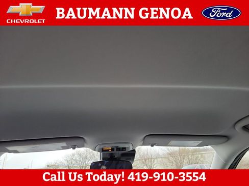 Used 2025 Chevrolet Trax LT w/ LT Convenience Package image 22