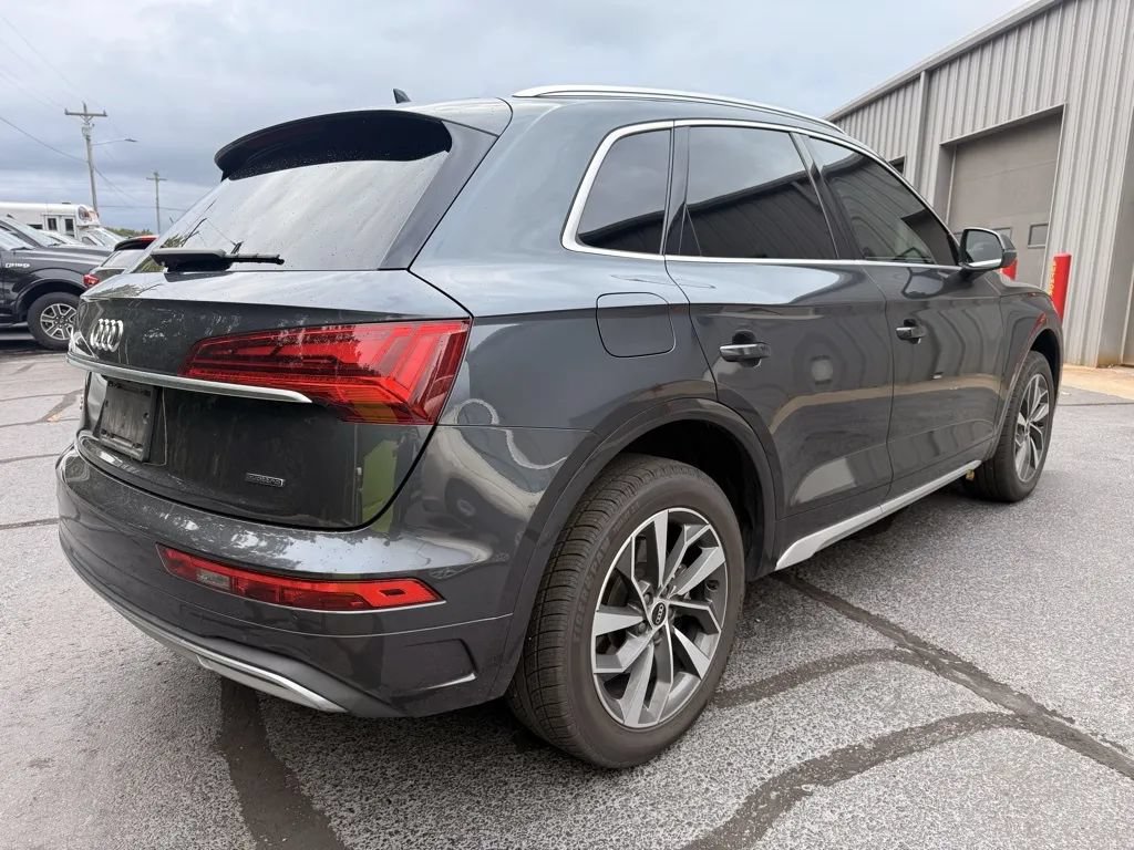 Used 2021 Audi Q5 2.0T Premium Plus w/ Premium Plus Package AWD/4WD image 4