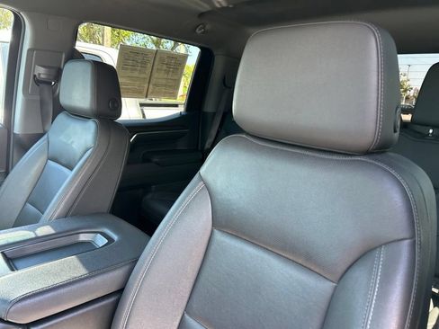 Used 2024 GMC Sierra 1500 SLT AWD/4WD image 21