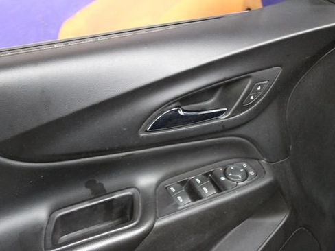 Used 2019 Chevrolet Equinox LT FWD image 13