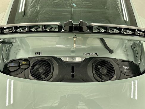 Certified 2025 Porsche 911 Carrera image 24