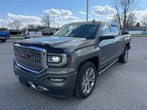 Used 2017 GMC Sierra 1500 Denali w/ Denali Ultimate Package image 10