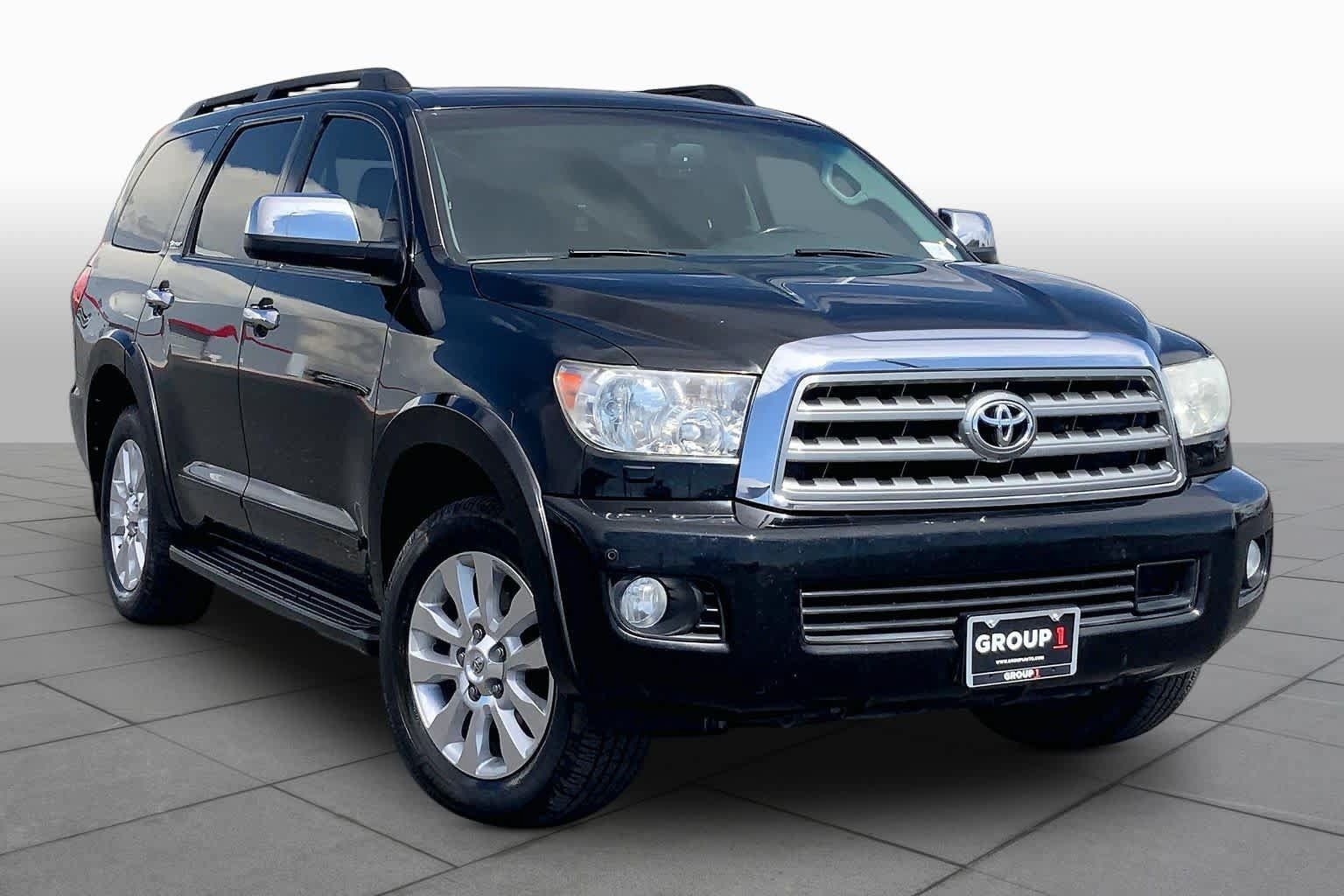 Used 2014 Toyota Sequoia Platinum AWD/4WD image 3