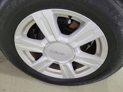 Used 2016 GMC Terrain SLE image 22