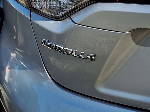 Used 2024 Toyota Corolla SE FWD image 9