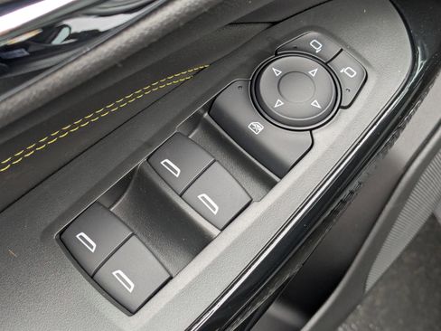 New 2026 Chevrolet Trax LT w/ Driver Confidence Package image 9