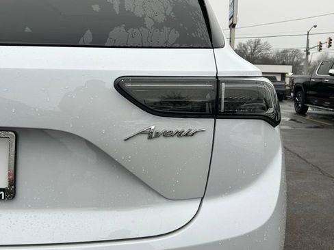 New 2026 Buick Envision Avenir image 7