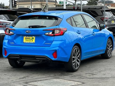Used 2025 Subaru Impreza 2.0i Sport AWD/4WD image 4