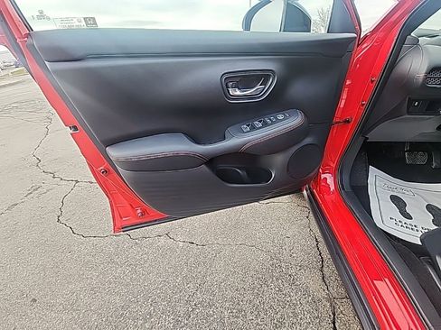 Certified 2025 Honda HR-V Sport image 13
