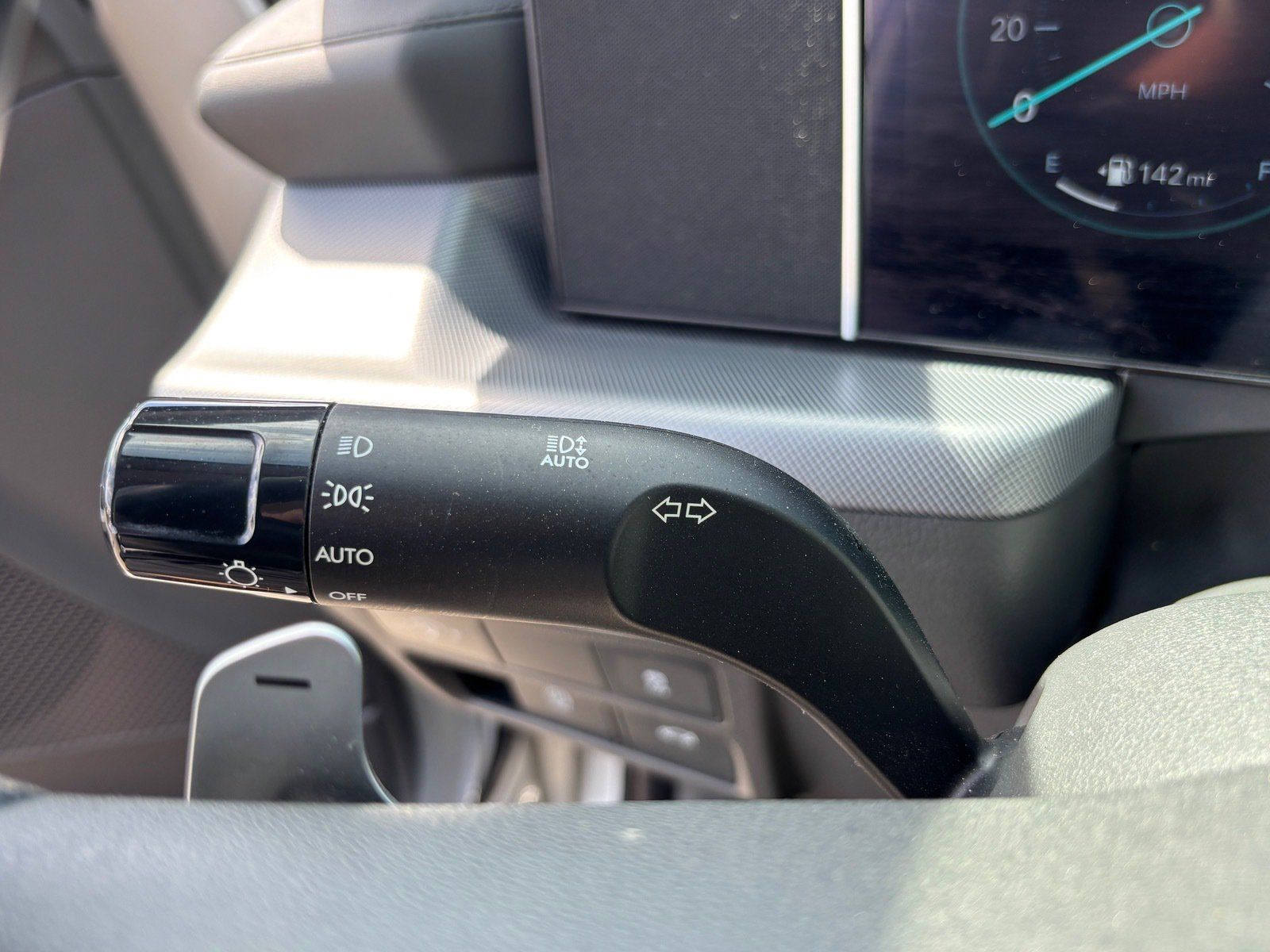 Used 2024 Hyundai Sonata SEL w/ Convenience Package FWD image 24