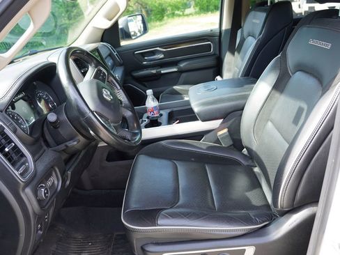 Used 2021 RAM 1500 Laramie AWD/4WD image 4