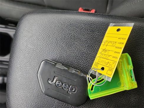 Used 2020 Jeep Gladiator Sport w/ Trailer Tow Package image 30