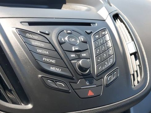 Used 2015 Ford Escape SE AWD/4WD image 23