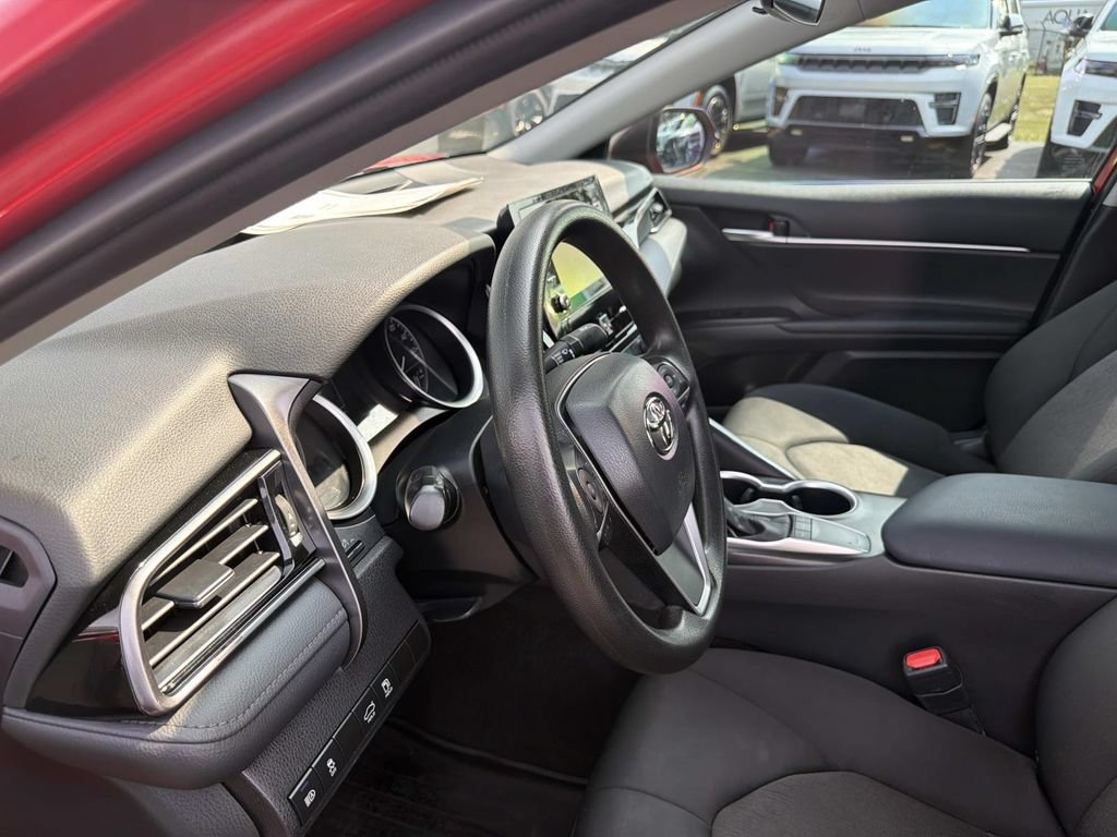 Used 2024 Toyota Camry LE FWD image 20