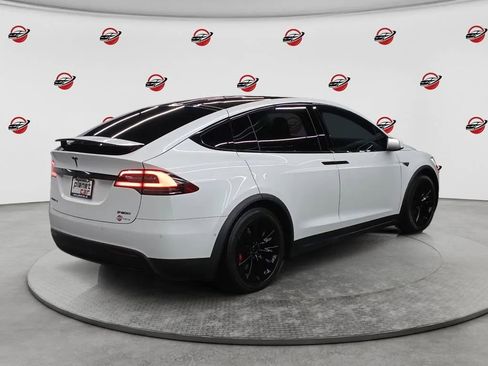 Used 2016 Tesla Model X Performance AWD/4WD image 5