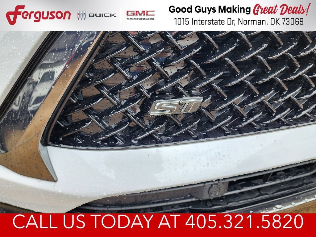 New 2026 Buick Envision Sport Touring AWD/4WD image 10