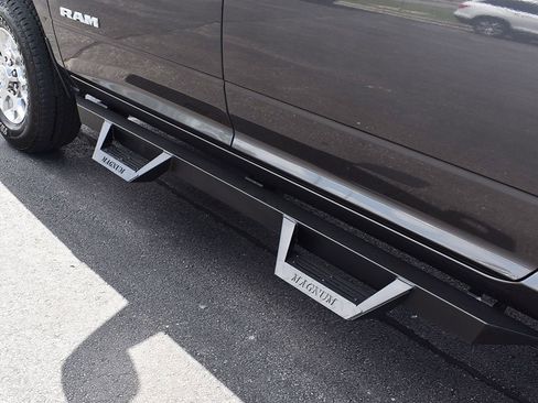 Used 2024 RAM 2500 Laramie w/ Safety Group AWD/4WD image 18