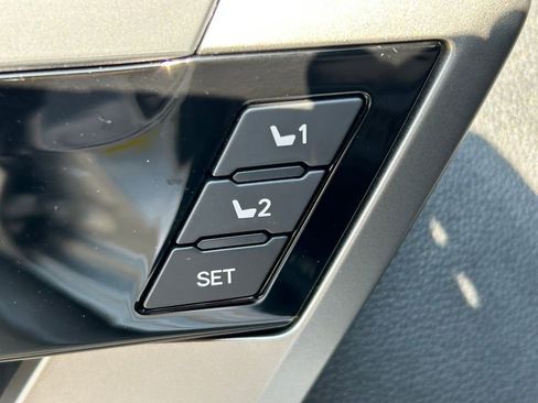 New 2026 Toyota Tundra Limited AWD/4WD image 26