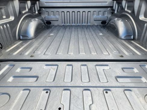 Used 2023 Ford F150 XLT AWD/4WD image 32