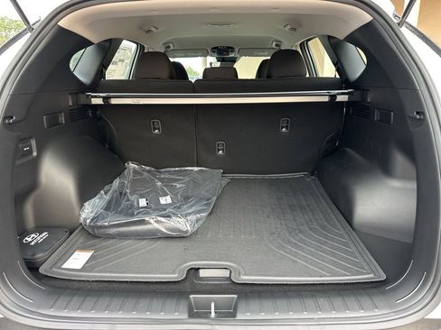New 2026 Hyundai Tucson SE image 14