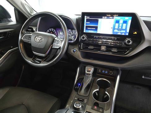 Used 2022 Toyota Highlander Limited AWD/4WD image 44