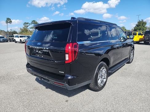 Used 2025 Ford Expedition Max Active image 6