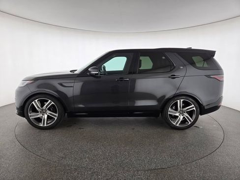 Certified 2023 Land Rover Discovery Metropolitan Edition AWD/4WD image 29