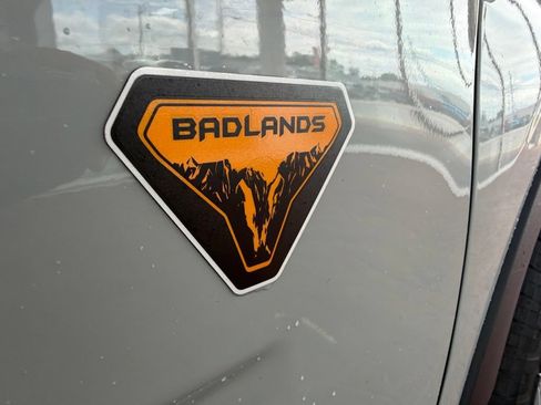 Used 2024 Ford Bronco Sport Badlands w/ Premium Package AWD/4WD image 17