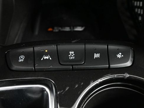 Used 2025 Chevrolet TrailBlazer LT w/ Convenience Package FWD image 11