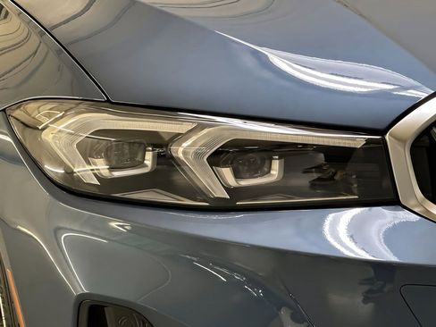 New 2026 BMW 330i Sedan w/ Convenience Package image 11