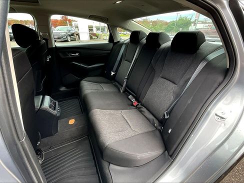 Used 2025 Honda Accord SE image 20