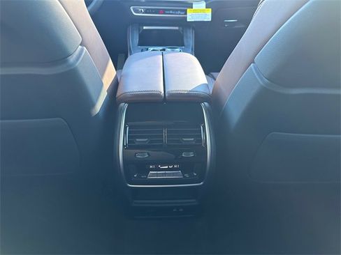 New 2026 BMW X5 xDrive40i w/ Climate Comfort Package image 20