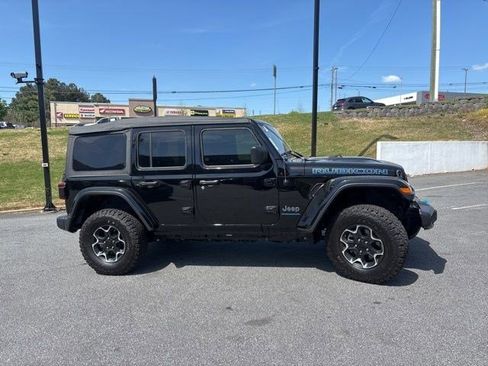 Used 2023 Jeep Wrangler Unlimited Rubicon 4xe w/ Cold Weather Group image 6