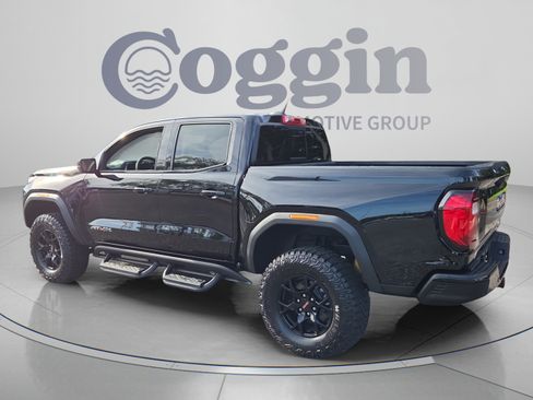 Used 2026 GMC Canyon AT4X AWD/4WD image 3