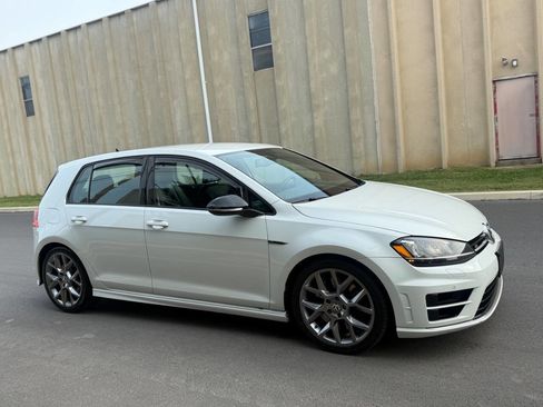 Used 2015 Volkswagen Golf R 4Motion AWD 4dr Hatchback image 7
