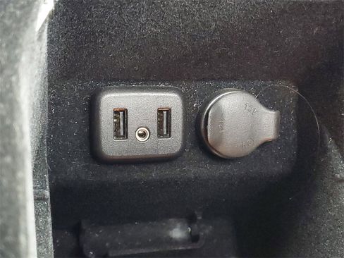 Used 2016 Buick LaCrosse Leather image 27