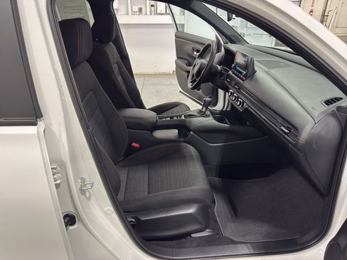 Used 2025 Honda HR-V Sport image 45