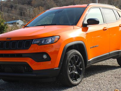 New 2026 Jeep Compass Latitude