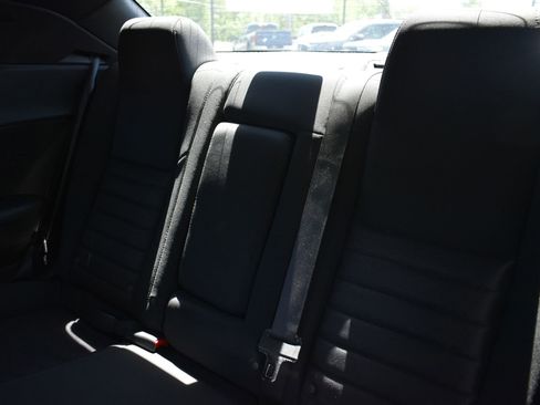 Used 2009 Dodge Challenger R/T w/ Sound Group RWD image 14