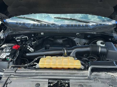 Used 2018 Ford F150 XLT w/ Equipment Group 302A Luxury RWD image 3