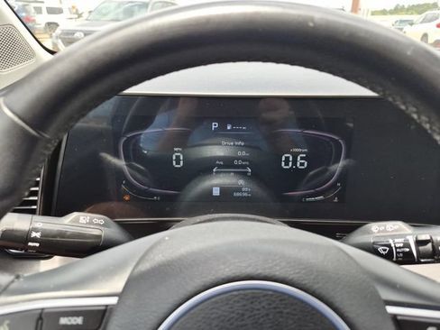 Used 2023 Kia Sportage EX FWD image 30