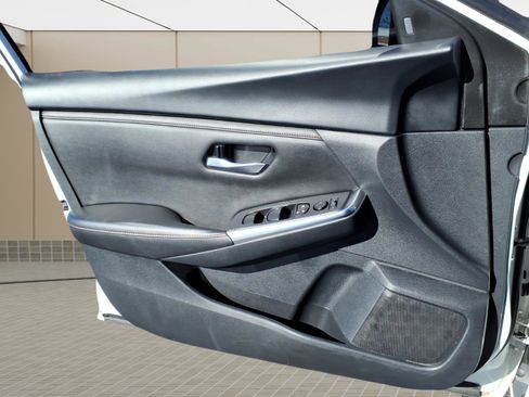 Used 2023 Nissan Sentra SR image 25